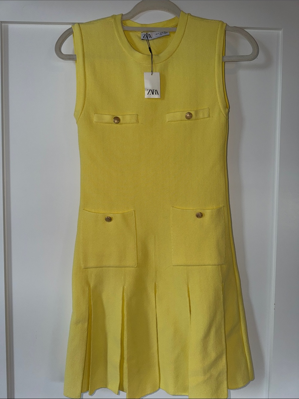 Zara Sunny Yellow Sleeveless Pocket Dress